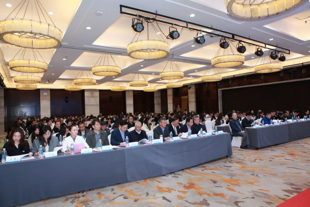 美林?jǐn)?shù)據(jù)當(dāng)選陜西省軟件行業(yè)協(xié)會(huì)副理事長單位